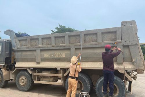 Mở rộng thùng xe ô tô sai quy định bị xử phạt như thế nào?