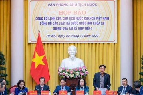 Thống đốc NHNN sẽ quy định tiêu chí, phương pháp đánh giá rủi ro về rửa tiền