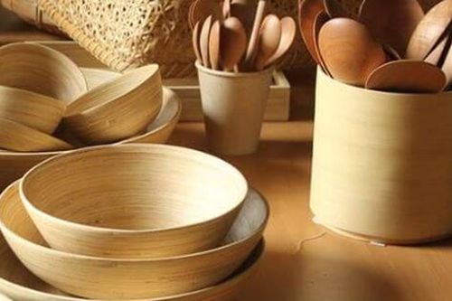 Từ thiệp cưới bằng tre của Hoa hậu Ngọc Hân đến top những đồ gia dụng bằng tre được yêu thích nhất