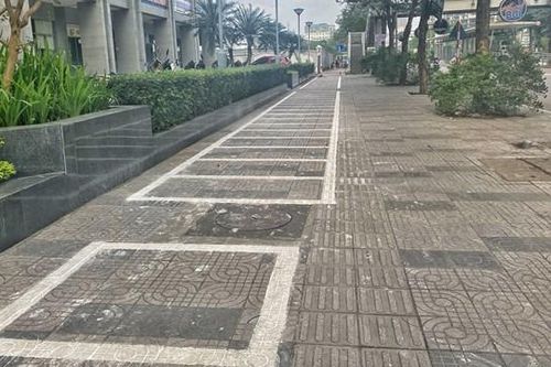 Xe điện 2 bánh kết nối xe buýt BRT 'biến mất' sau lễ ra mắt