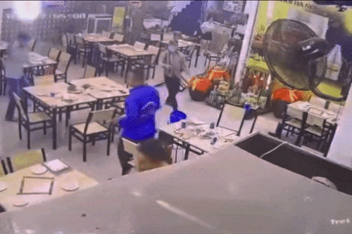 Bắt nhóm đập phá quán nhậu ở TP.HCM