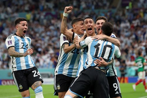 Các trang quốc tế dự đoán trận Argentina – Australia
