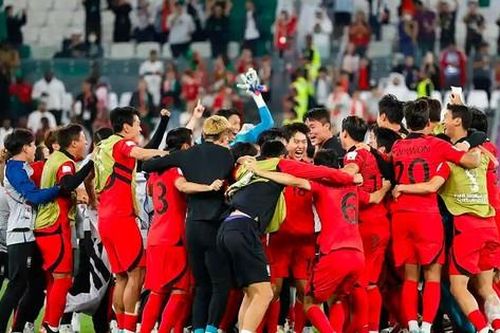 Nhật Bản và Hàn Quốc hẹn nhau ở tứ kết World Cup 2022