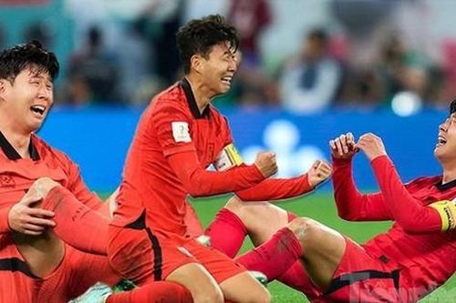 Pha 'xâu kim' để đời và nước mắt hạnh phúc của chiến binh khóc nhè Son Heung-min