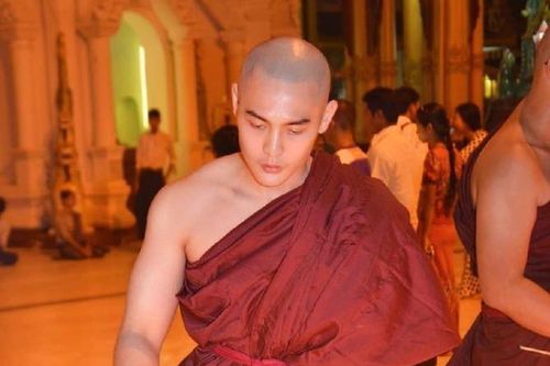 Nối gót Đại Nghĩa, một nam diễn viên nổi tiếng xuống tóc xuất gia