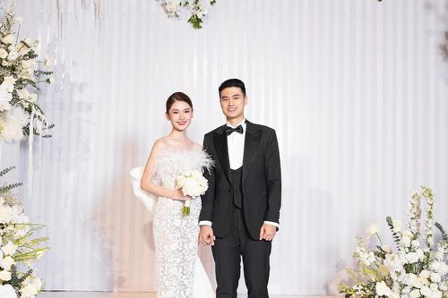 Hé lộ khung cảnh thơ mộng tại tiệc cưới của Á hậu Thùy Dung