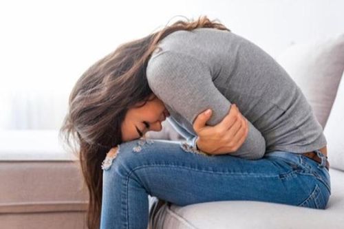 Người phụ nữ có kỳ kinh kéo dài 20 ngày, đi khám giật mình khi biết nguyên nhân