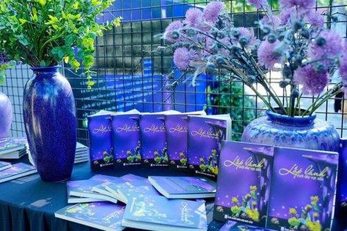 Lấp lánh dưới đáy vực sâu: Một cách riêng để diễn đạt về nỗi đau của cây bút 9x