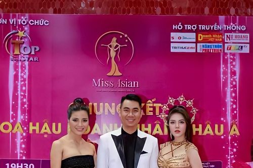 Người đẹp dạ hội Nguyễn Thị Thanh Huyền hóa 'Nữ thần mặt trời' tại Chung kết Miss Asian 2022