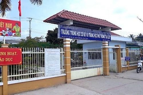 Khi nào nhà trường chấm dứt lạm thu?