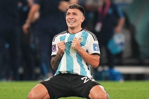 Trung vệ Man United được ca ngợi là người hùng của tuyển Argentina