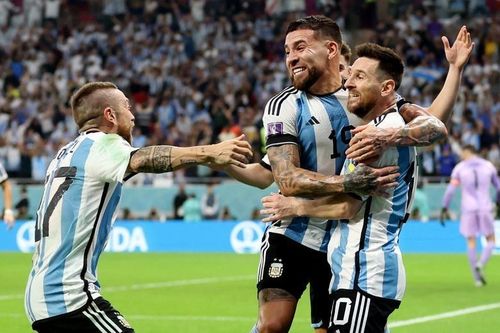 Nhìn lại World Cup ngày thứ 14: Hà Lan, Argentina hẹn nhau ở tứ kết