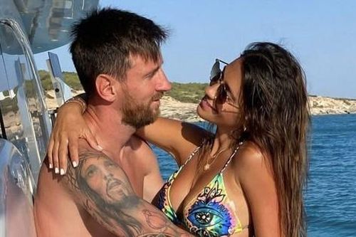 Người được trả lương cao nhất thế giới Lionel Messi giàu cỡ nào?