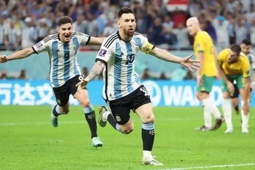 Argentina - Australia 2-1: Messi ghi bàn thứ 789 trong trận đấu thứ 1.000 của mình, đưa Argentina vào tứ kết