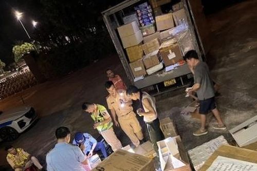 Phát hiện hơn 3.000 sản phẩm nghi nhập lậu tại Quảng Ninh