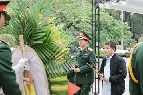 Chuyến 'về nguồn' ý nghĩa của Tập đoàn TNG tại miền Trung