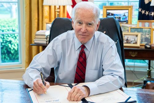 Tổng thống Joe Biden khích lệ đội tuyển Mỹ