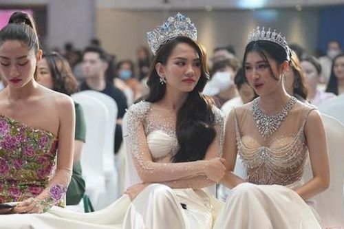 Không chỉ lộng lẫy, bộ váy dạ hội này của Hoa hậu Mai Phương còn có công dụng không ngờ