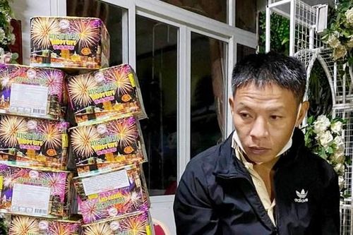 Bắt quả tang đối tượng có nhiều tiền án tàng trữ trái phép pháo nổ