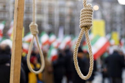 Iran treo cổ 4 người hợp tác với tình báo Israel