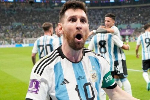 Cựu danh thủ MU nói lời bất ngờ về Messi