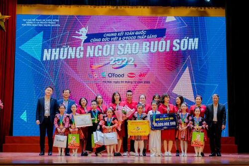 Học sinh Sơn La biểu diễn âm nhạc dân tộc, đoạt quán quân 'Những ngôi sao buổi sớm'