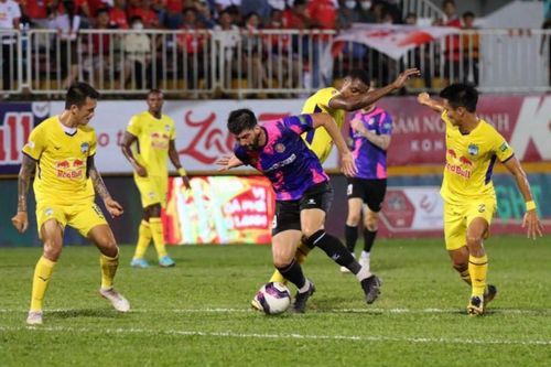 HAGL chơi lớn: Nhắm trung vệ Hàn Quốc, thâu tóm dàn sao Sài Gòn FC