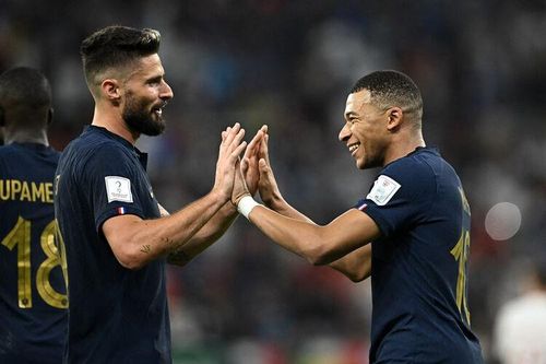 Giroud, Mbappe đưa Pháp vào tứ kết World Cup 2022