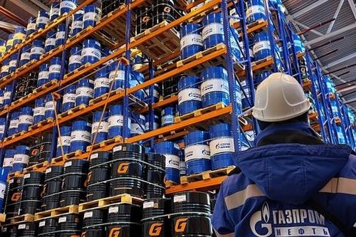 Lệnh cấm và giá trần dầu Nga của EU có hiệu lực