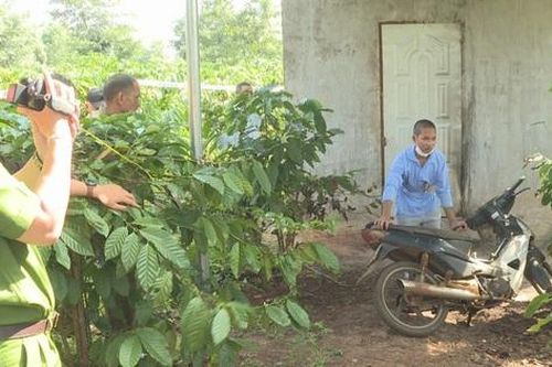 Thực nghiệm hiện trường vụ chém người tử vong tại mâm cơm