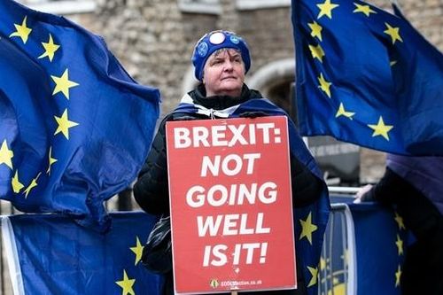 Anh: 'Cơn đau đầu' Brexit quay trở lại