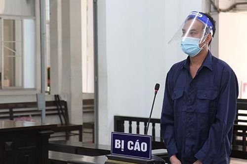Đâm bạn nhậu vì bị chê hình xăm
