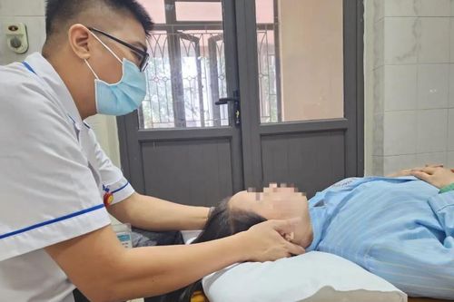 'Chỉ mất vài giây tiếp xúc nguồn lạnh có thể bị liệt mặt'