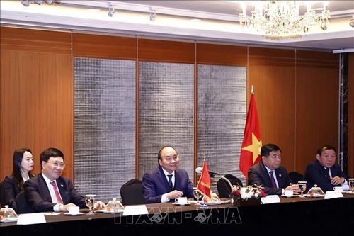 Chủ tịch nước Nguyễn Xuân Phúc gặp Phó Thủ tướng Hàn Quốc Choo Kyung-ho