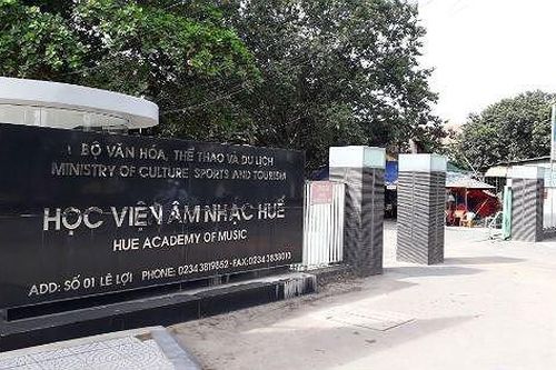 Giám đốc một học viện ở Huế bị kiểm điểm vì cấp dưới lộ tài liệu mật