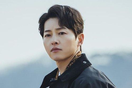 Lập thành tích khủng là vậy nhưng Cậu Út Nhà Tài Phiệt của Song Joong Ki vẫn bị khán giả chê nặng sắp đặt