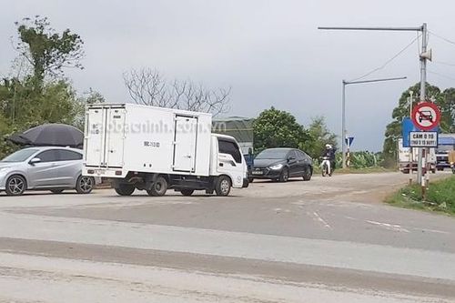Phương tiện cố tình né trạm thu phí BOT Quốc lộ 38 qua Bắc Ninh khiến dự án gặp khó về tài chính