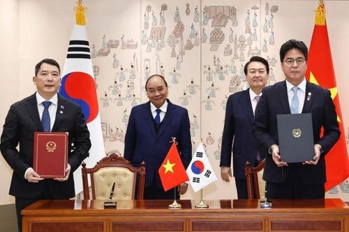 Việt Nam và Hàn Quốc ký kết Nghị định thư sửa đổi Hiệp định hợp tác trong lĩnh vực hải quan