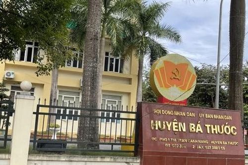 Kỷ luật một trưởng phòng vì quan hệ 'ngoài luồng' có 2 con riêng