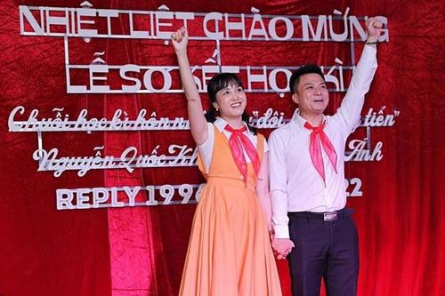 Đám cưới 'trở về tuổi thơ' của cặp đôi Hà Nội gây sốt