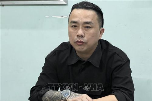 Bắt đối tượng dùng clip tống tiền người tình cũ