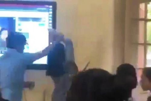 Cô giáo bị đồng nghiệp 'khóa tay' ở Huế: Kiểm tra toàn diện nhà trường