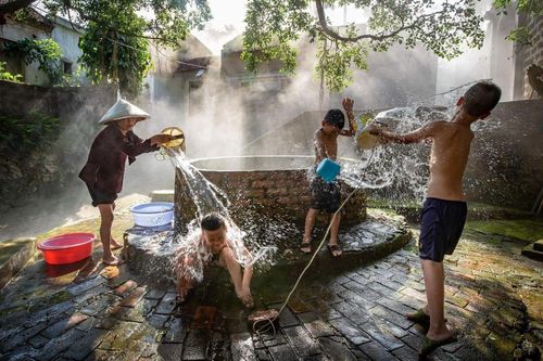 Top 7 thí sinh bước vào vòng 2 cuộc thi 'Kiến tạo siêu khoảnh khắc'