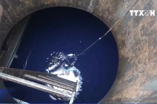 Phát hiện tàu vận chuyển trên 16.000 lít dầu trái phép