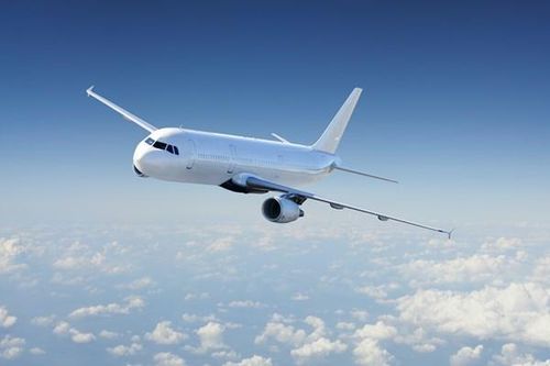 IATA cảnh báo giá vé máy bay tăng cao