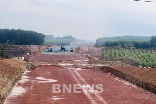 Bộ Giao thông Vận tải yêu cầu xử lý nhà thầu yếu tại cao tốc Phan Thiết - Dầu Giây