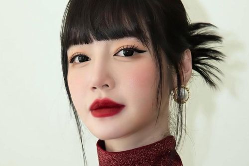 '1001 nỗi lo' của Elly Trần sau khi vừa ký đơn ly hôn chồng Tây