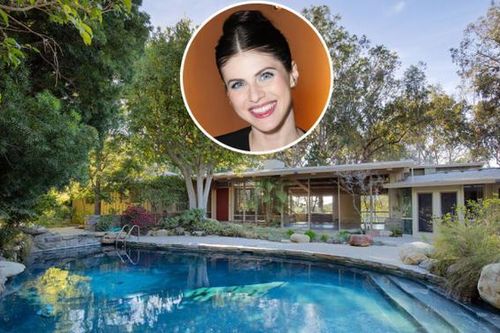 Nữ minh tinh Alexandra Daddario sở hữu khối bất động sản đáng mơ ước