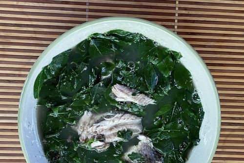 Bát canh của tuổi thơ