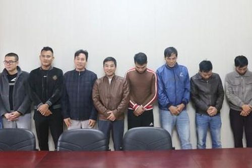 Bắt nhóm đối tượng ép người phụ nữ phải trả 2,5 tỷ đồng do… người khác vay nợ